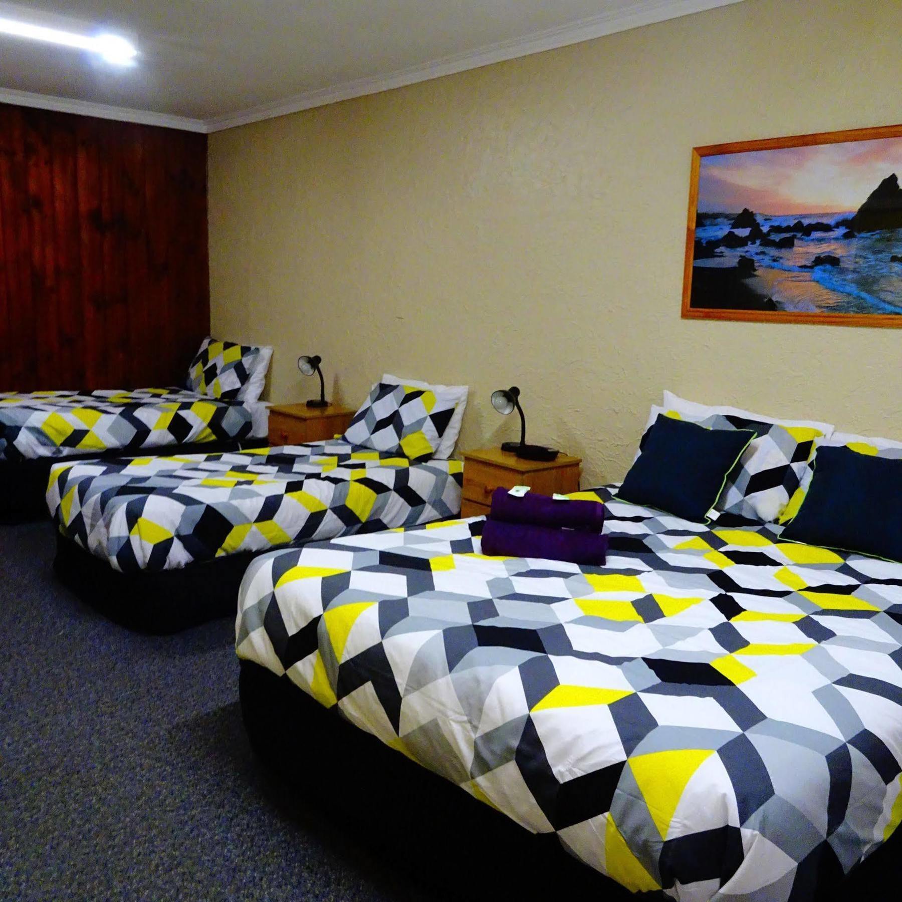Turn-in Motel Warrnambool Exterior foto